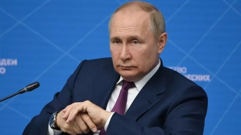 Tem havido crescente especulação de que Putin pode estar com problemas de saúde (Foto: EPA via BBC News)