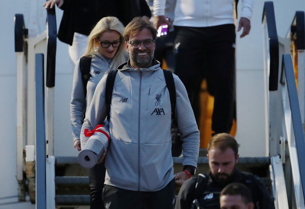 Klopp na chegada a Liverpool — Foto: Reuters/Carl Recine