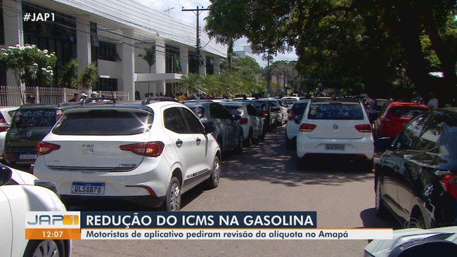 Motoristas de aplicativo protestam contra alta no preço dos combustíveis no Amapá