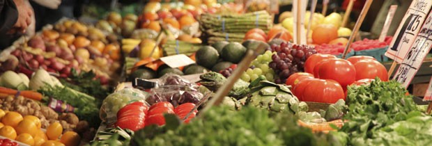 Alimentos orgânicos são menos expostos a pesticidas e outros químicos, o que não quer dizer que tenham mais nutrientes que os não-orgânicos (Foto: Think Stock)