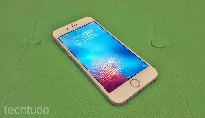 iPhone 6S: tela de 4,7 polegadas tem suporte à tecnologia 3D Touch (Foto: Thássius Veloso/TechTudo)