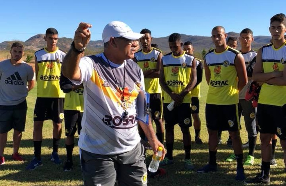 Serrano apresenta elenco para a S&Atilde;&copy;rie A2 e t&Atilde;&copy;cnico comanda primeiro treino  | caruaru regi&Atilde;&pound;o | ge
