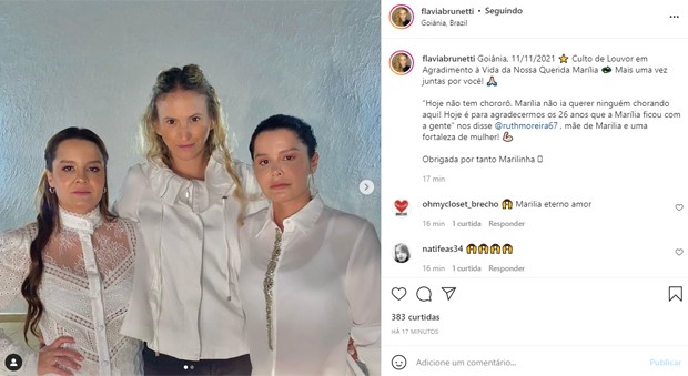 Maquiadora Flávia Brunetti posa com Maiara e Maraísa em culto em memória a Marília Mendonça (Foto: Reprodução/Instagram)
