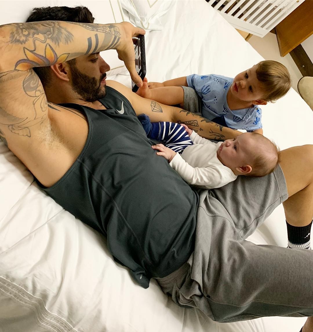 Gusttavo Lima e filhos (Foto: Reprodução Instagram)