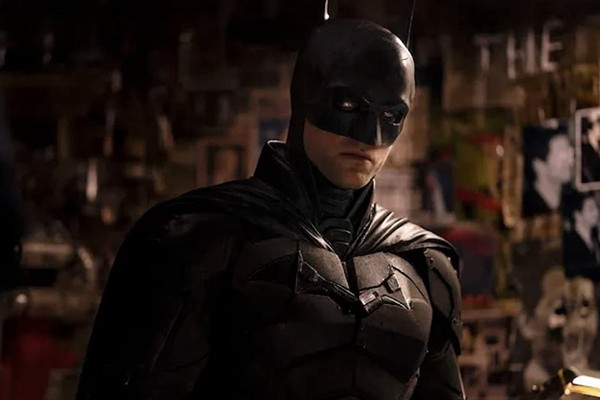 Robert Pattinson como o protragonista de The Batman (2022) (Foto: Reprodução)