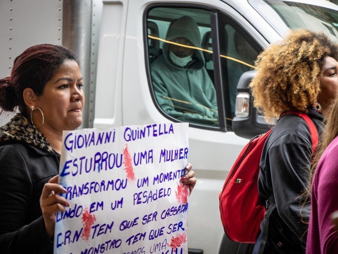 Mulheres protestam em São Paulo  (Foto: Reprodução / Instagram)