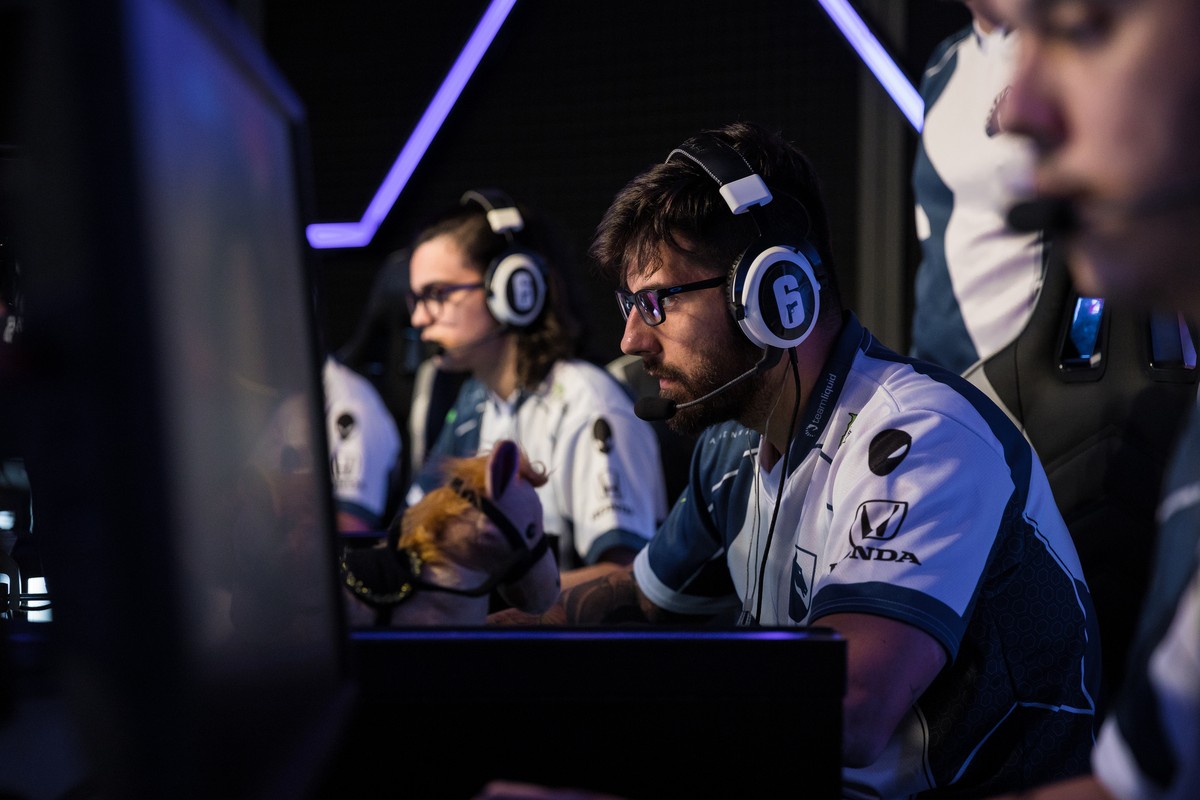 Rainbow Six Siege: ziGueira esclarece polêmica sobre não torcer para ...
