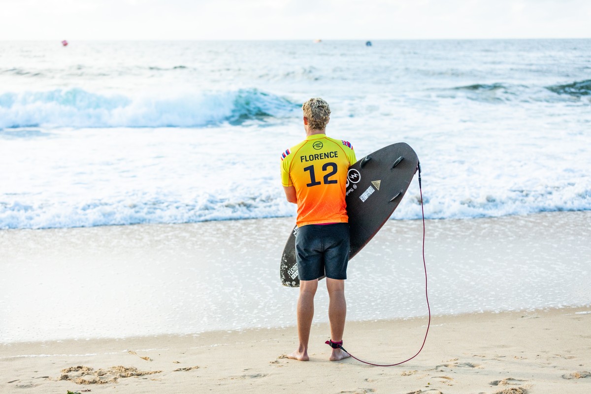 wsl surfers