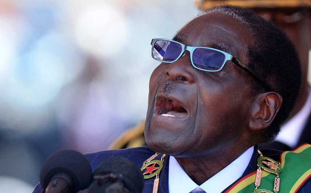 O presidente do Zimbábue, Robert Mugabe — Foto: AFP Photo