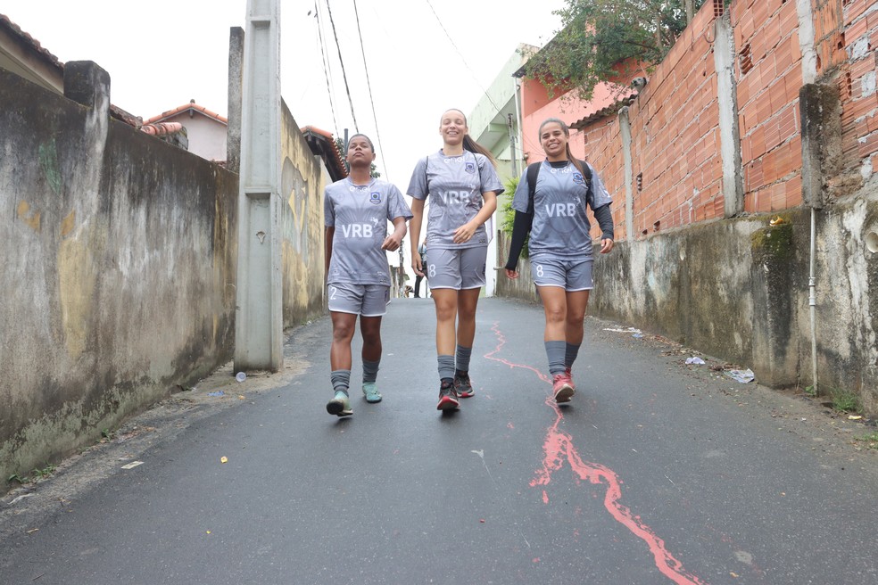 P&eacute;rolas Negras tem atletas provenientes de favelas do Rio &mdash; Foto: P&eacute;rolas Negras