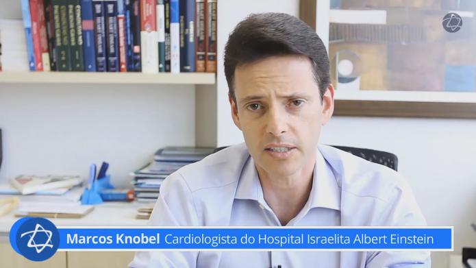 O cardiologista Marcos Knobel participa do projeto (Foto:Reprodução/Youtube)