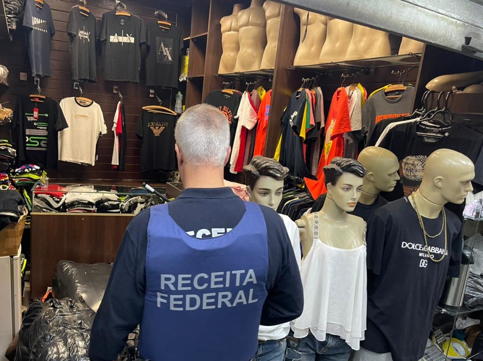 Receita Federal faz operação contra venda de produtos falsificados e contrabandeados em SP — Foto: Divulgação/Receita Federal 