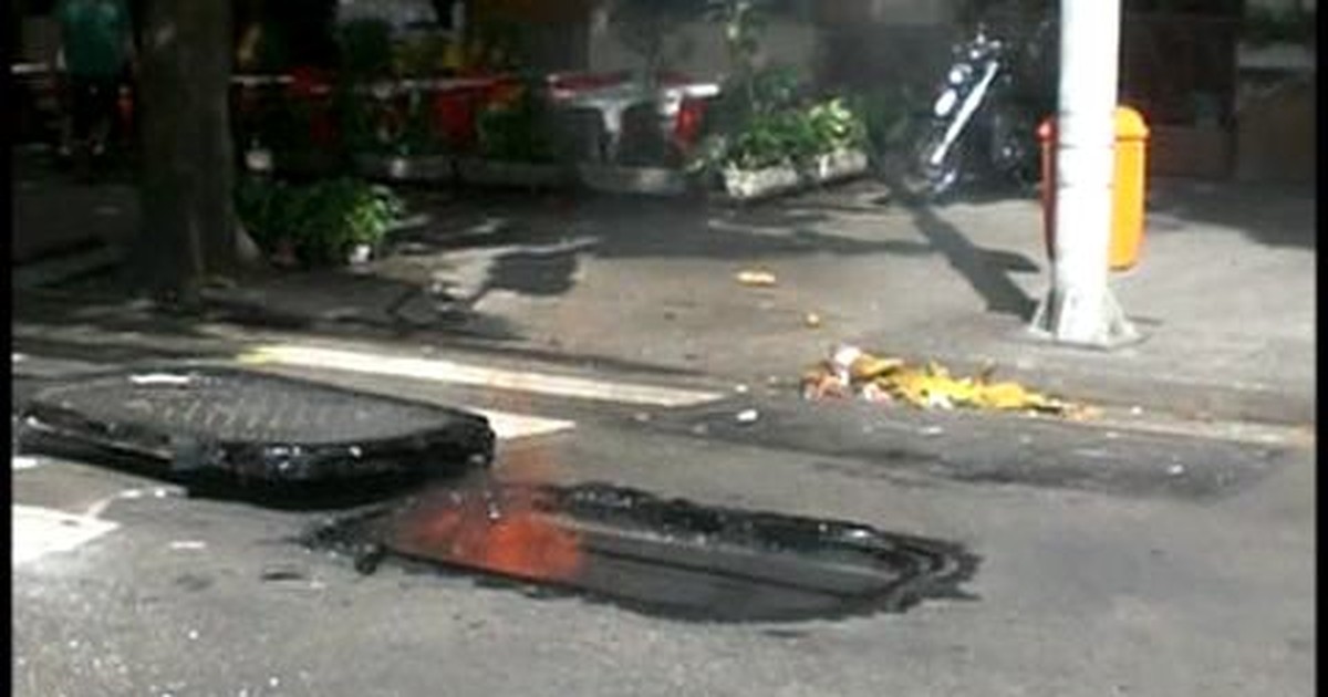G1 - Manhole explosion leaves tourist seriously injured in Copacabana ...