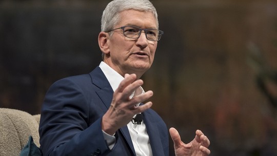 Apple está 'otimista' com Índia em meio ao caos da produção na China, diz CEO