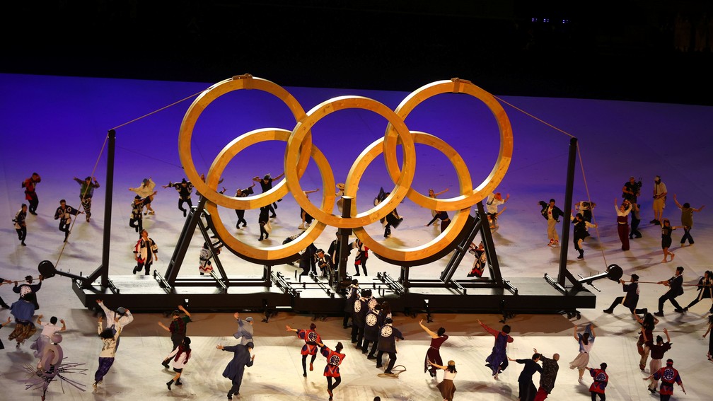 Dançarinos durante a cerimônia de abertura dos Jogos Olímpicos de Tóquio, no Japão — Foto: Leonhard Foeger/Reuters