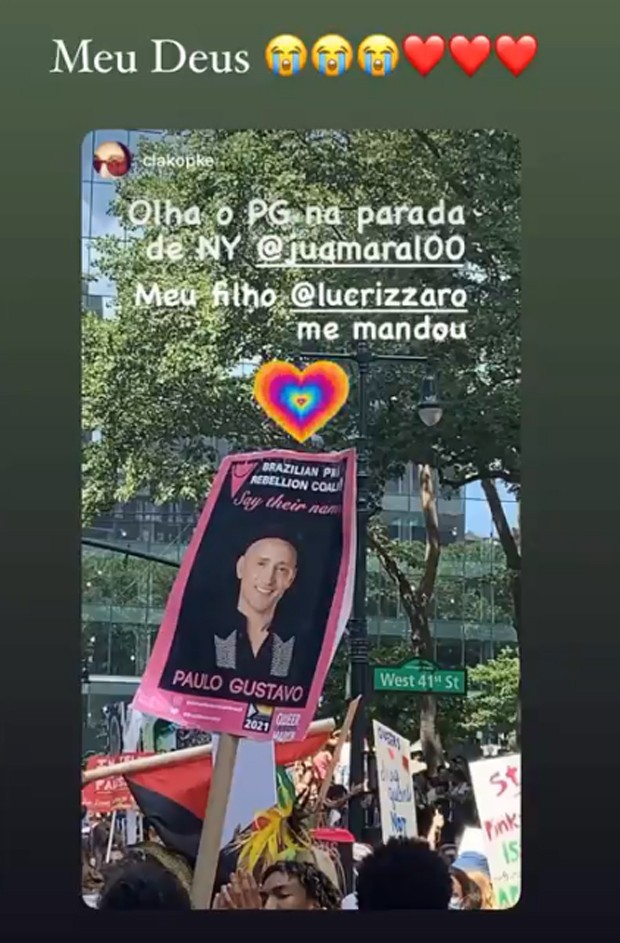 Paulo Gustavo foi homenageado na Parada Gay de Nova York (Foto: Reprodução / Instagram)