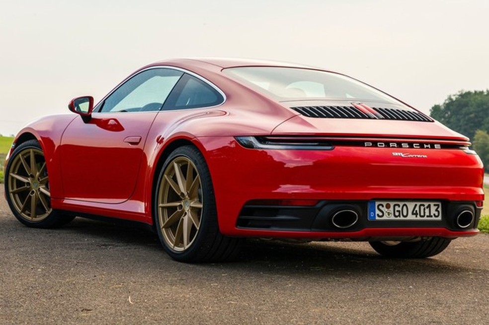 Porsche 911 Carrera começa a ser vendido por R$ 519 mil, um Golf GTI a  menos que o Carrera S | Carros | autoesporte