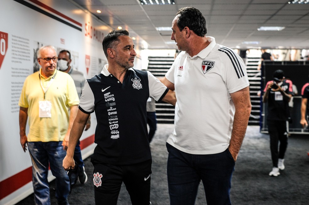 VP nunca perdeu um clássico em casa durante sua carreira como treinador