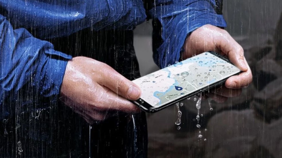 Galaxy S8 da Samsung é um dos aparelhos que possuem certificação IP68 — Foto: Reprodução/SamMobile