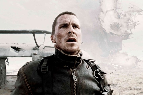 O ator Christian Bale em cena de O Exterminador do Futuro: Salvação (Foto: Reprodução)