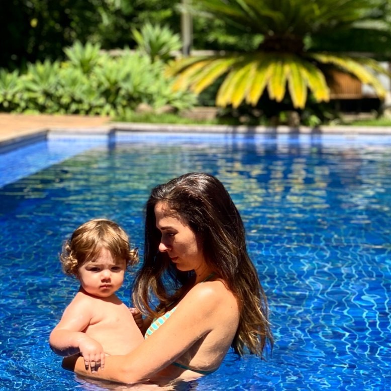 Tatá Werneck e a filha, Clara Maria (Foto: Reprodução/ Instagram)