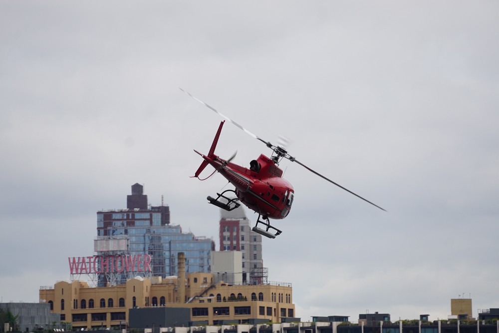 Helicóptero (Foto: Dimitar Belchev / Unsplash)