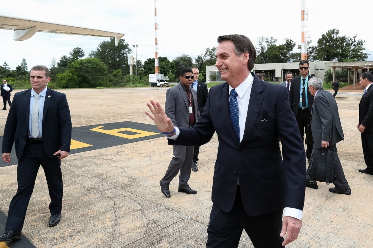 Bolsonaro aterriza en Chile para encuentro de Presidentes del Foro de Desarrollo |  política