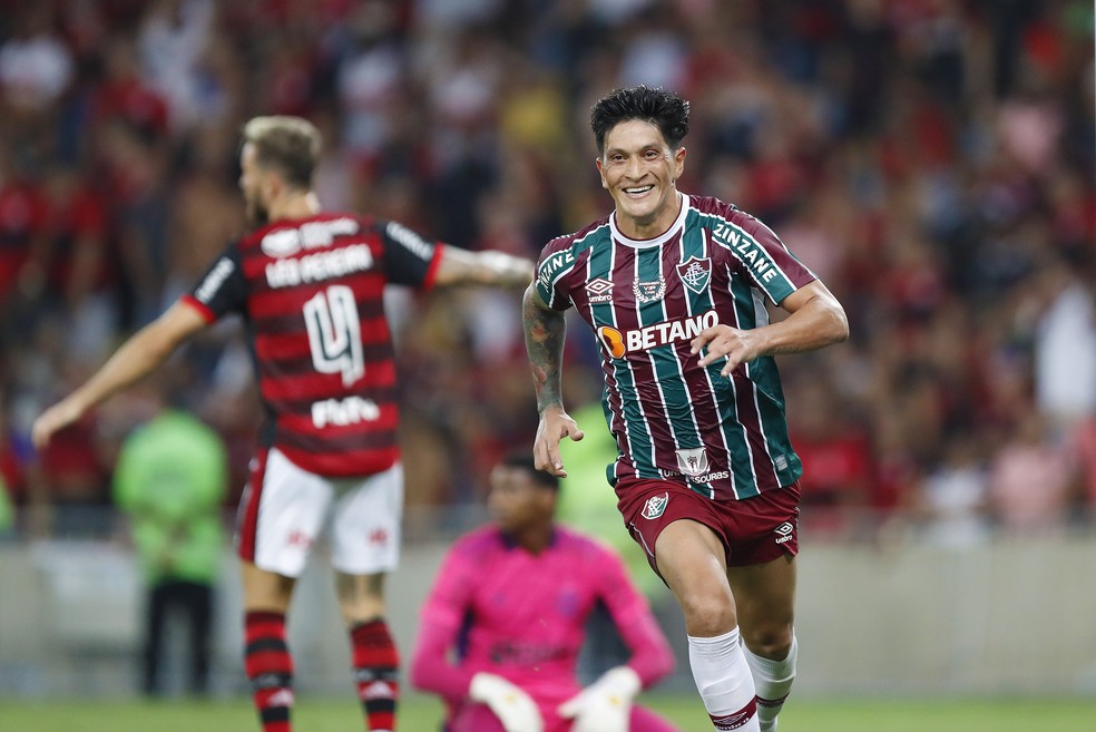 Cano não se preocupa com atuação do Fluminense e foca na vitória contra o Flamengo: "Resultado foi ótimo" 