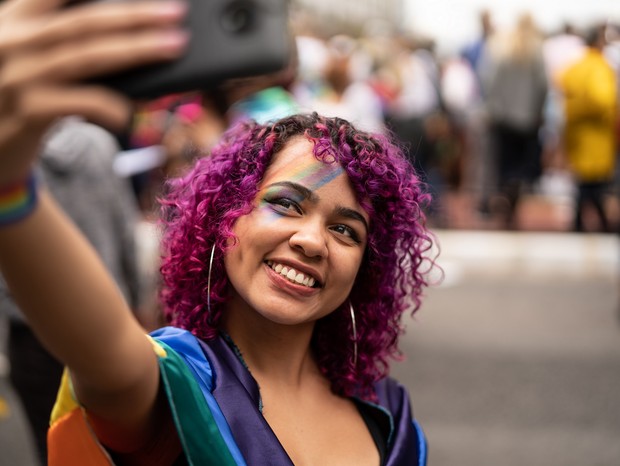 Instagram libera outras opções de gênero no Mês do Orgulho LGBTQ+ (Foto: Getty Images)