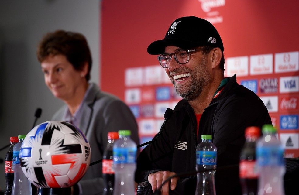 J&uuml;rgen Klopp em entrevista coletiva nesta sexta-feira &mdash; Foto: Andrew Powell/Liverpool FC via Getty Images