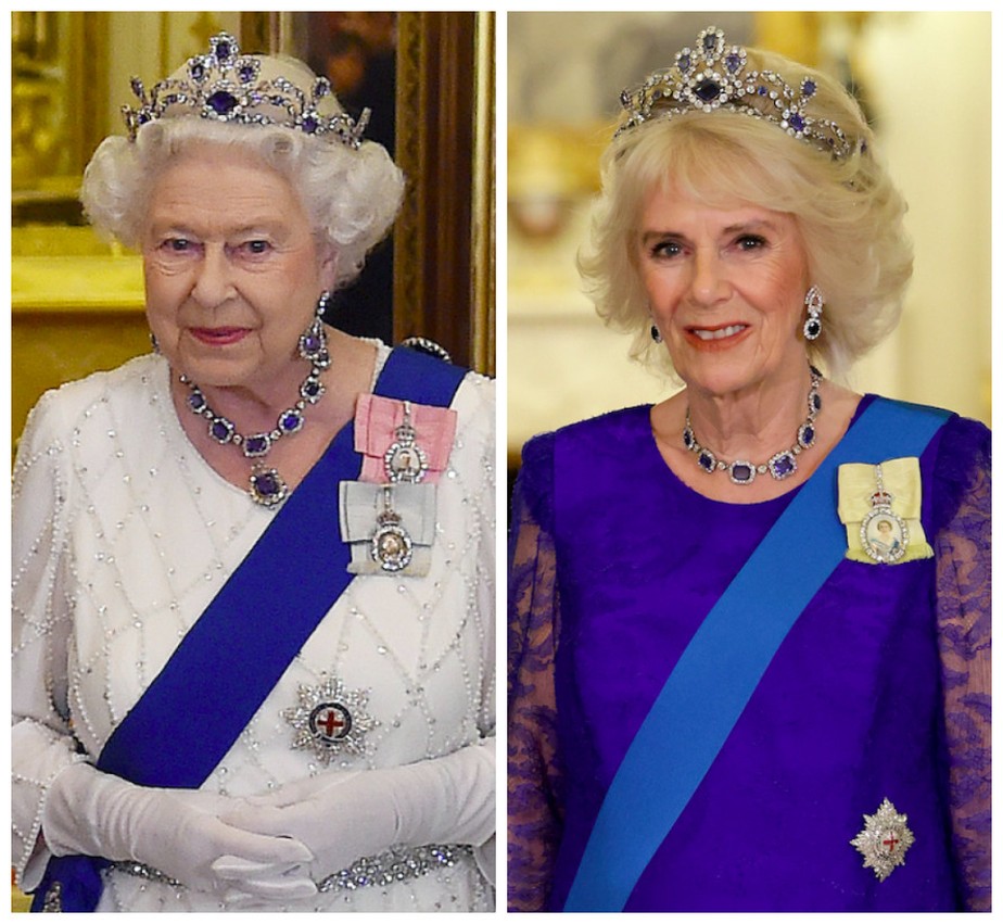 A Rainha Elizabeth II (1926-2022) em evento em 2015 e a Rainha Consorte Camilla em evento em 2022