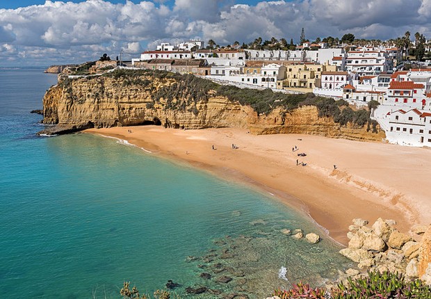 Carvoeiro, Portugal (Foto: Bengt Nyman/Wikimedia Commons) Carvoeiro, Portugal (Foto: Bengt Nyman/Wikimedia Commons)