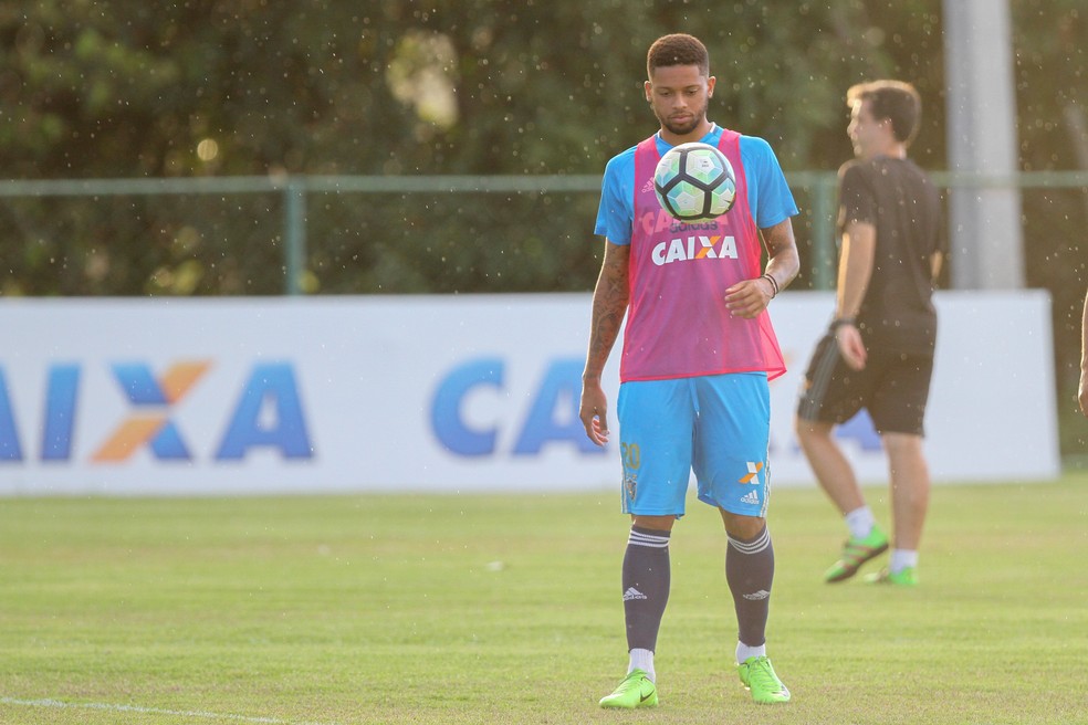 André desfalca o Sport na Copa do Brasil (Foto: Marlon Costa/Pernambuco Press)