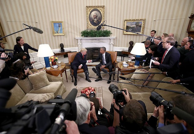 Donald Trump e Barack Obama em reunião na Casa Branca (Foto: Win McNamee/Getty Images)