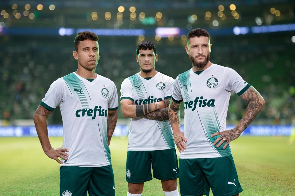 Segundo uniforme, chamado de 'AWAY', para os jogos do Palmeiras fora de casa — Foto: Divulgação