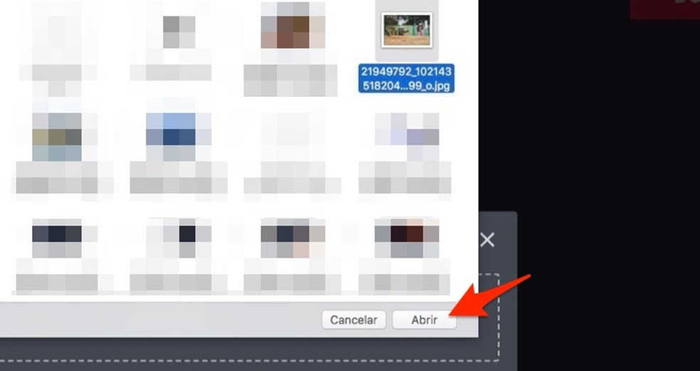 Ação para fazer o upload de uma imagem do PC para o Kapwing para criar um slide de fotos — Foto: Reprodução/Marvin Costa