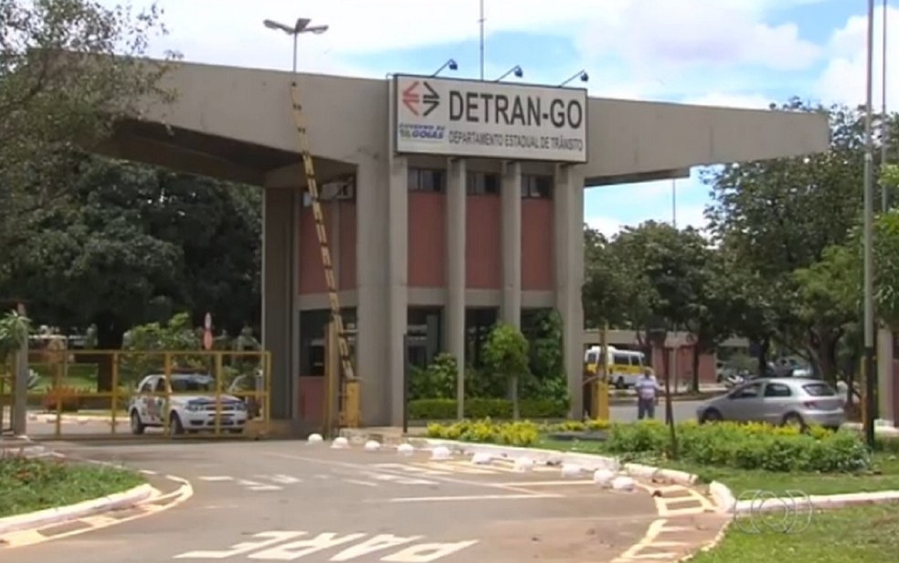 Detran retoma credenciamento para vistoria veicular