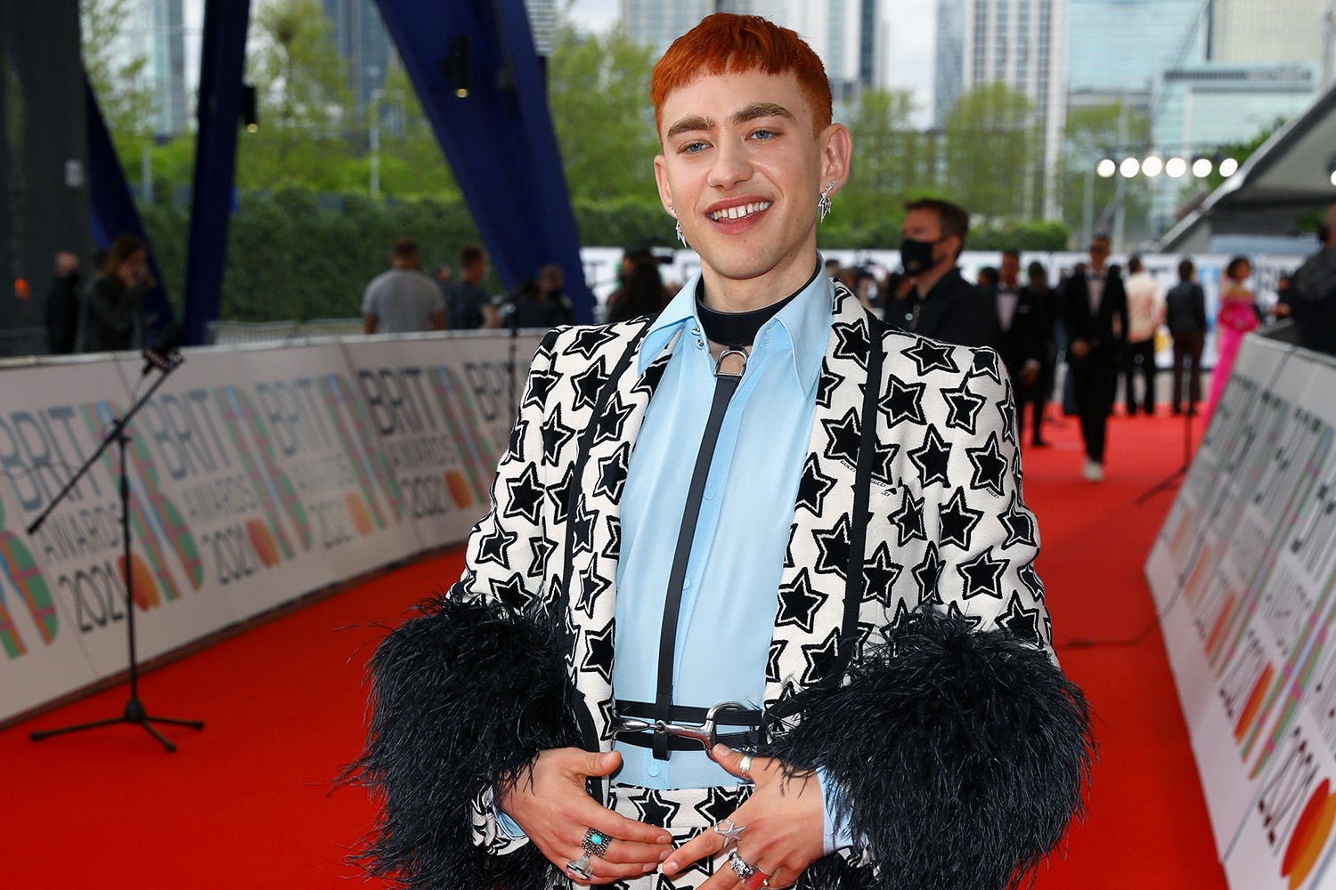 Olly Alexander veste Gucci (Foto: Getty Images)