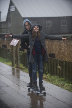 Chloë Moretz e Jamie Blackley em cena de 'Se Eu Ficar' (Foto: Divulgação)