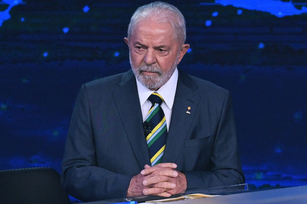 Lula durante debate no dia 16 de outubro — Foto: Nelson Almeida/AFP