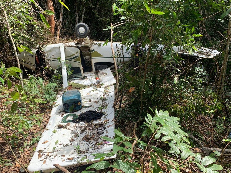 Não tinha ninguém dentro da aeronave — Foto: Polícia Militar