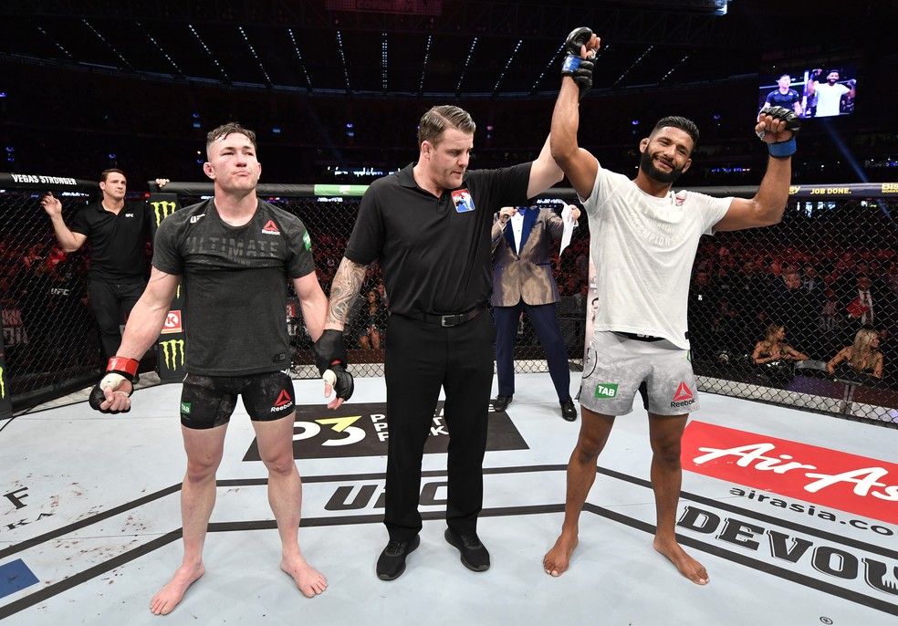 Dhiego Lima venceu Luke Jumeau por pontos no UFC 243 — Foto: Getty Images