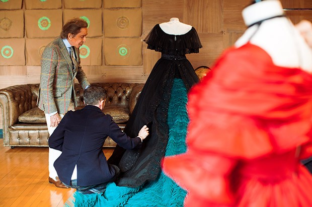 The costumes for Violetta have been designed by Valentino himself and crafted in the Maison's atelier (Foto: Valentino)