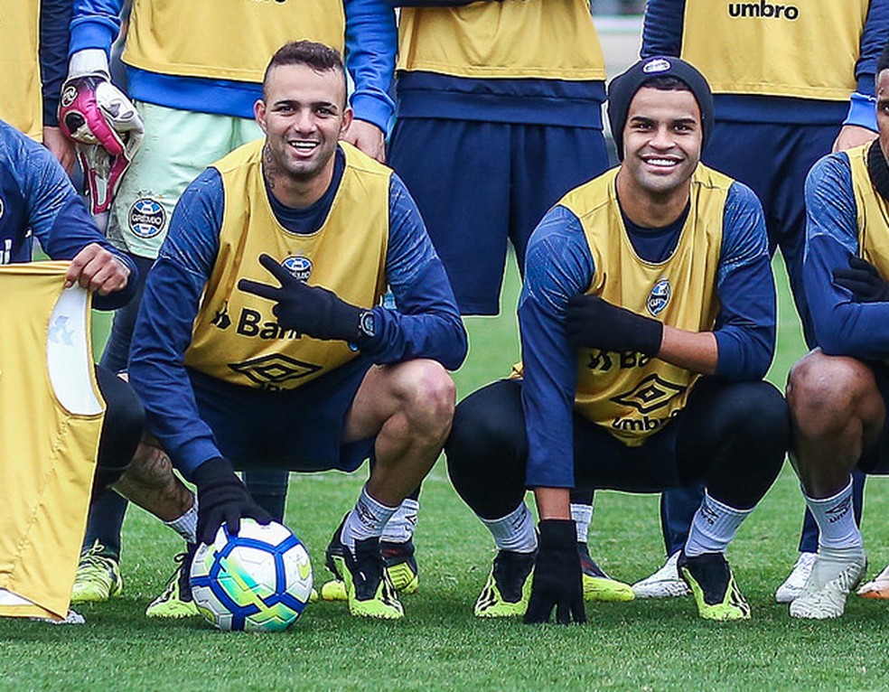 Alisson cresce no Grêmio na parceria com Luan (Foto: Lucas Uebel/Divulgação Grêmio)