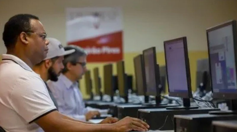 Univesp abre inscrições para vestibular e região de São Carlos tem 525 vagas; saiba como participar