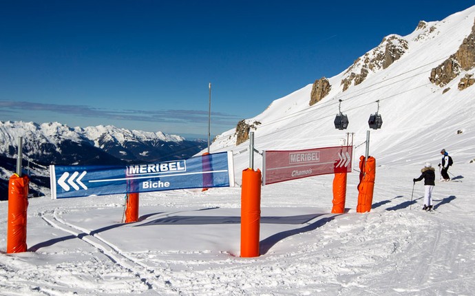 Sinalização pista de esqui Meribel caso Schumacher (Foto: Agência Reuters) Sinalização pista de esqui Meribel caso Schumacher (Foto: Agência Reuters)