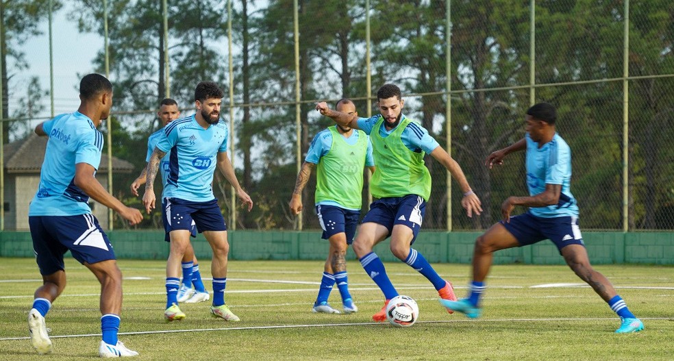 Guarani x Cruzeiro: Pezzolano dá último treino para jogo, e time terá mudanças; veja provável escalação
