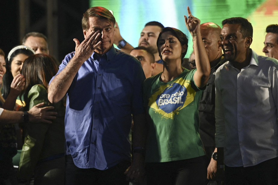 Bolsonaro acompanhado da primeira-dama, Michelle, na Marcha para Jesus, no Rio de Janeiro, em 13 de agosto de 2022