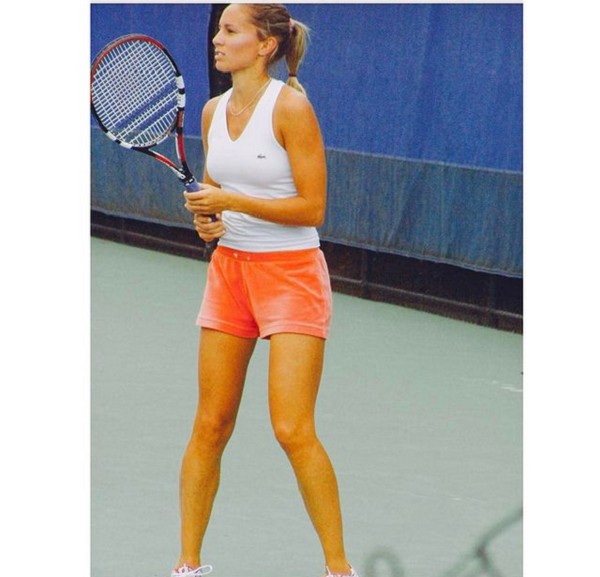 Gisela Dulko em foto de sua época de tenista profissional (Foto: Instagram)