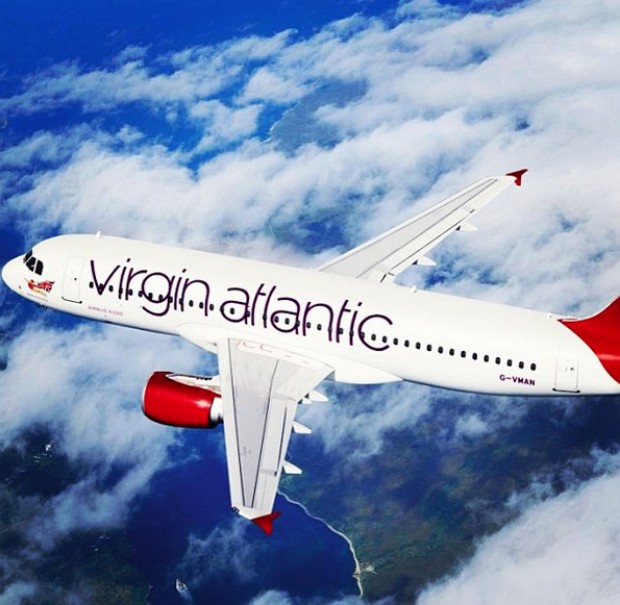 Aeronave com destino a Nova York retornou ao Reino Unido depois de o piloto ser atingido por um laser (Foto: Reprodução/Instagram)